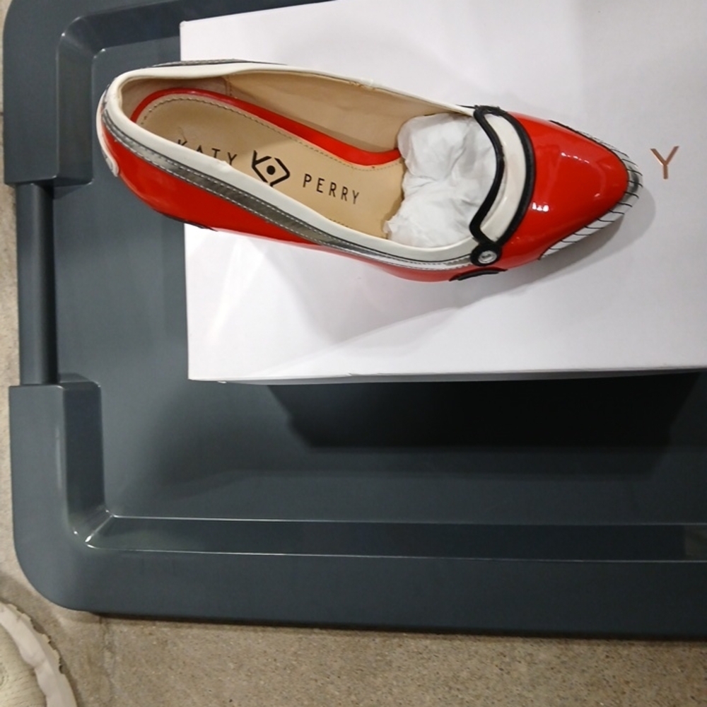Katy Perry Collections Red and Black Women's Shoes - Picture 5 of 7